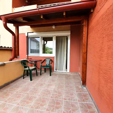 Smestaj Katarina * ソコバニャ