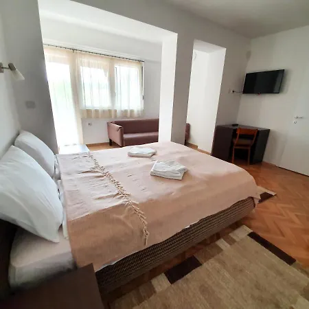 Apartment Smestaj Katarina *
