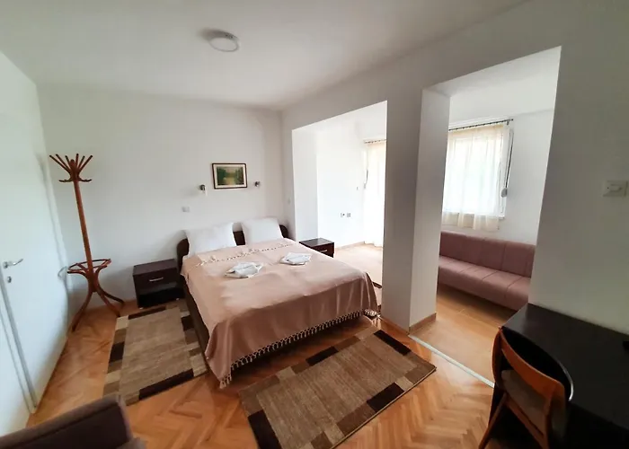 Smestaj Katarina アパート ソコバニャ