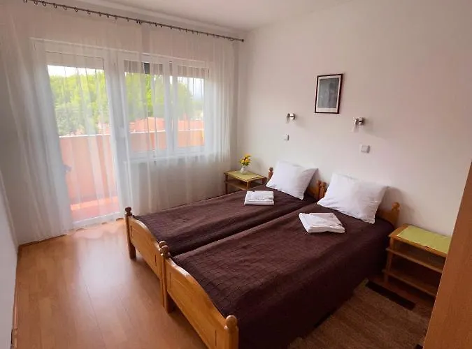 アパート Smestaj Katarina