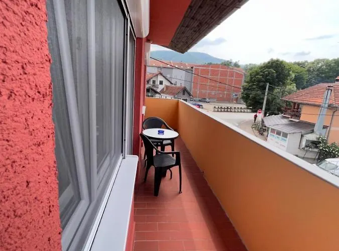 アパート Smestaj Katarina ソコバニャ